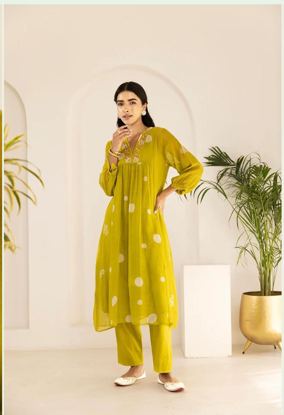Label Tanuja-Festival special 3-piece set