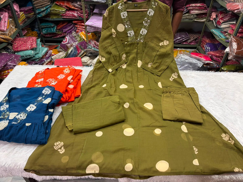 Label Tanuja-Festival special 3-piece set