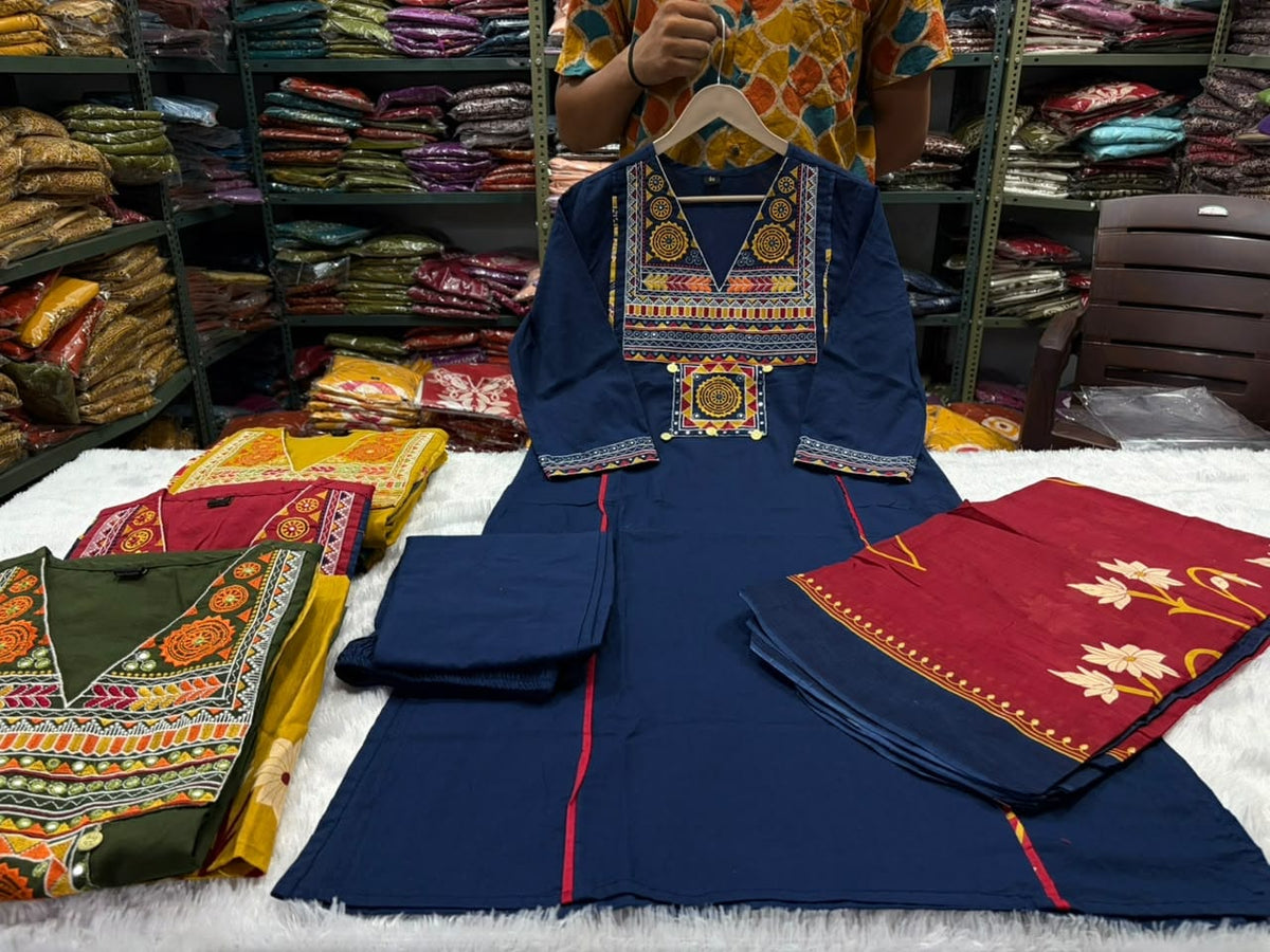 Label Tanuja-CLASSY straight OUTFIT