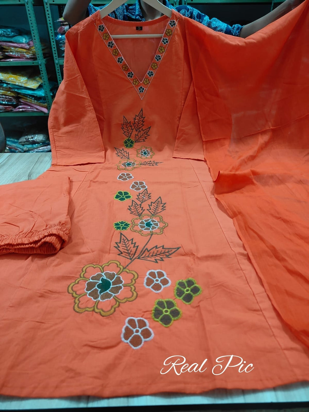 Label Tanuja-kurti Paired up with pant and full dupatta
