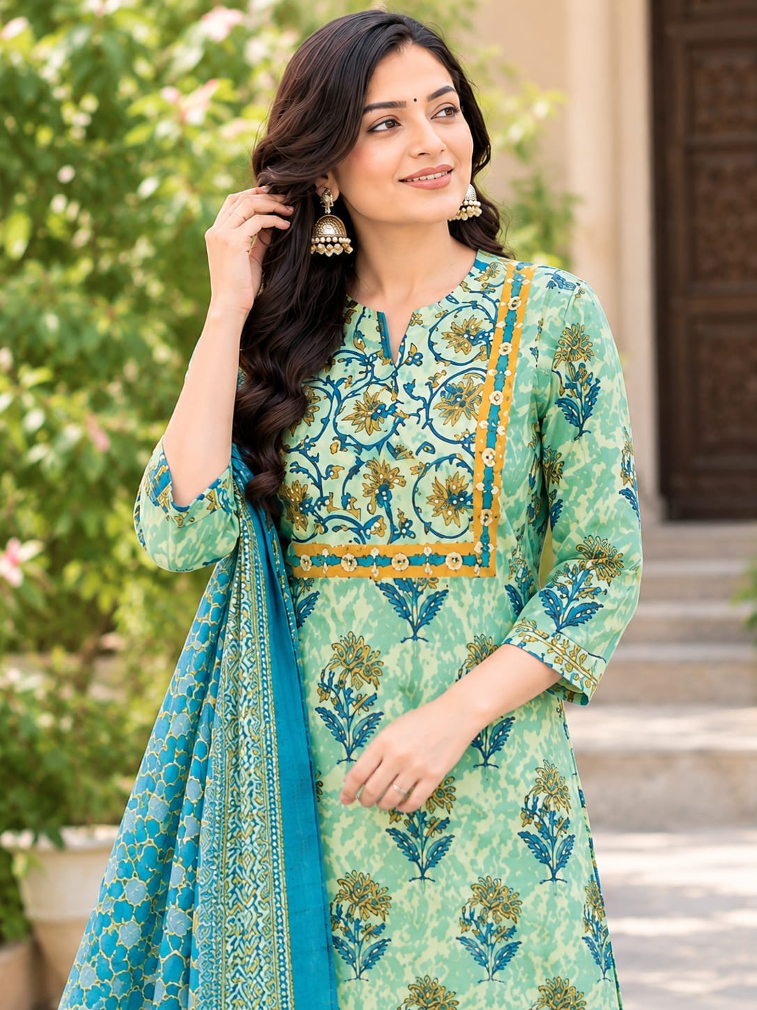 Label Tanuja-Kurti with Pant with cotton 100-100 Dupatta