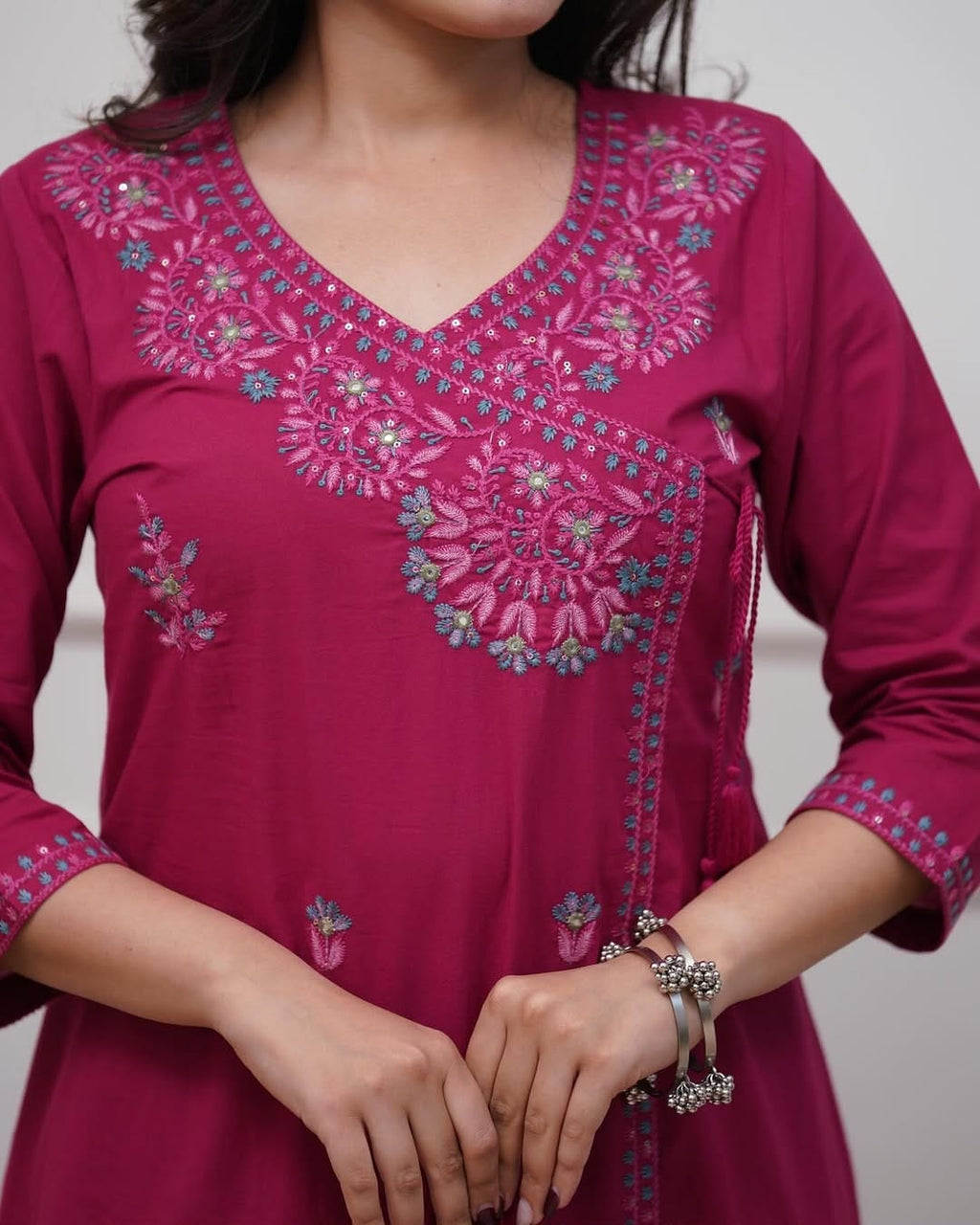 Label Tanuja-KURTA PENT WITH DUPATTA SUIT SET