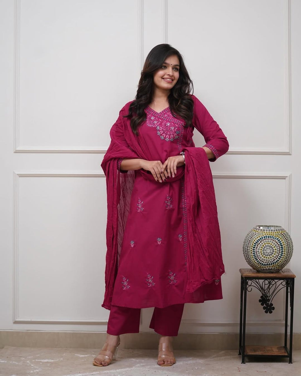 Label Tanuja-KURTA PENT WITH DUPATTA SUIT SET