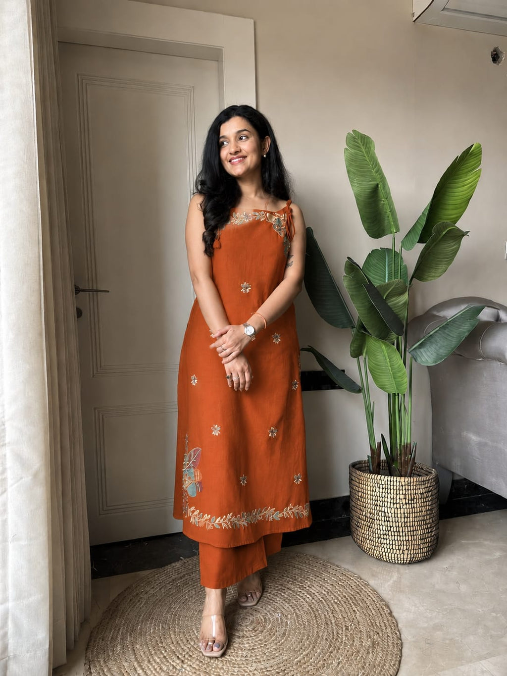 Label Tanuja- sleeveless pant set