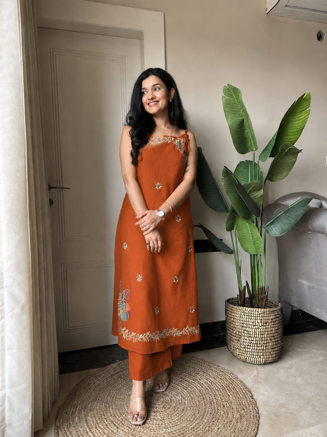 Label Tanuja- sleeveless pant set