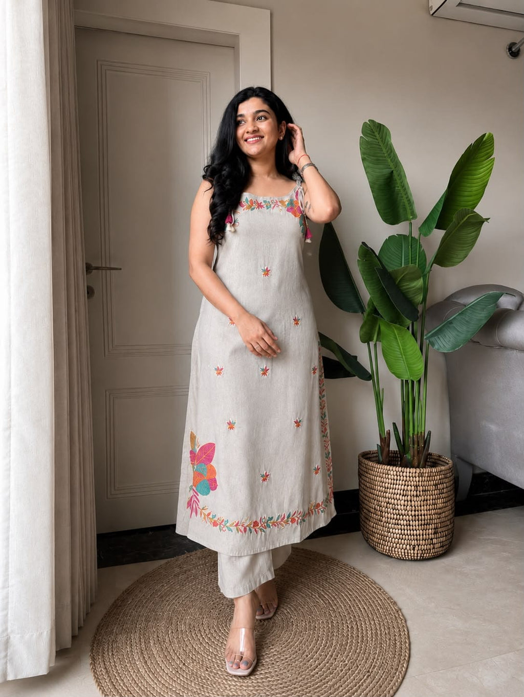 Label Tanuja- sleeveless pant set