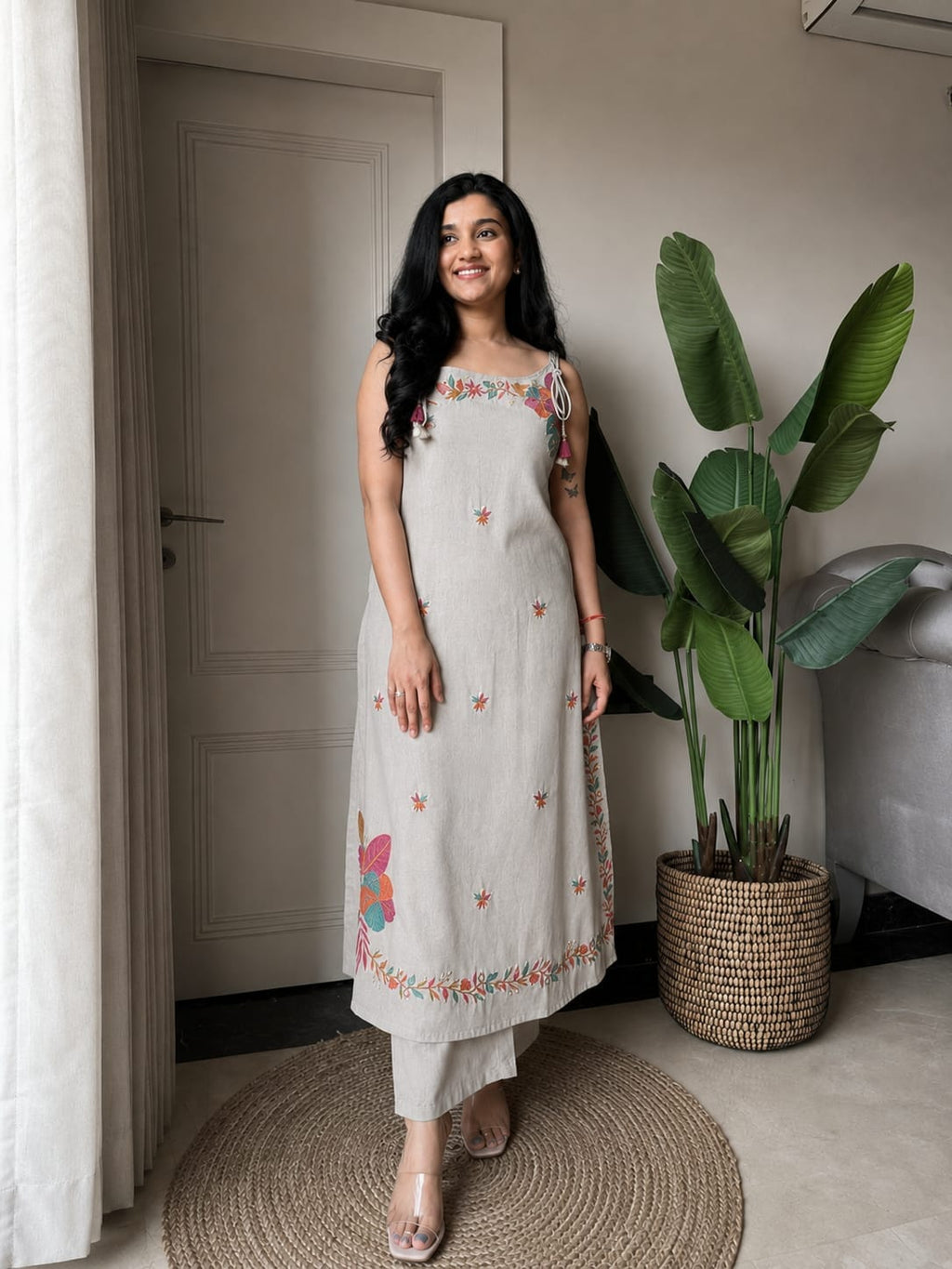 Label Tanuja- sleeveless pant set