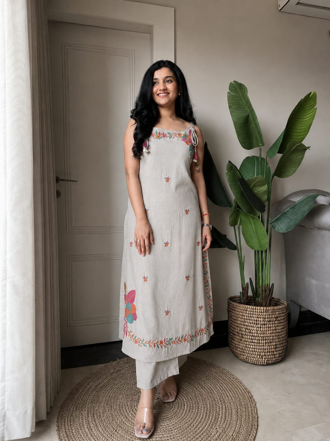 Label Tanuja- sleeveless pant set