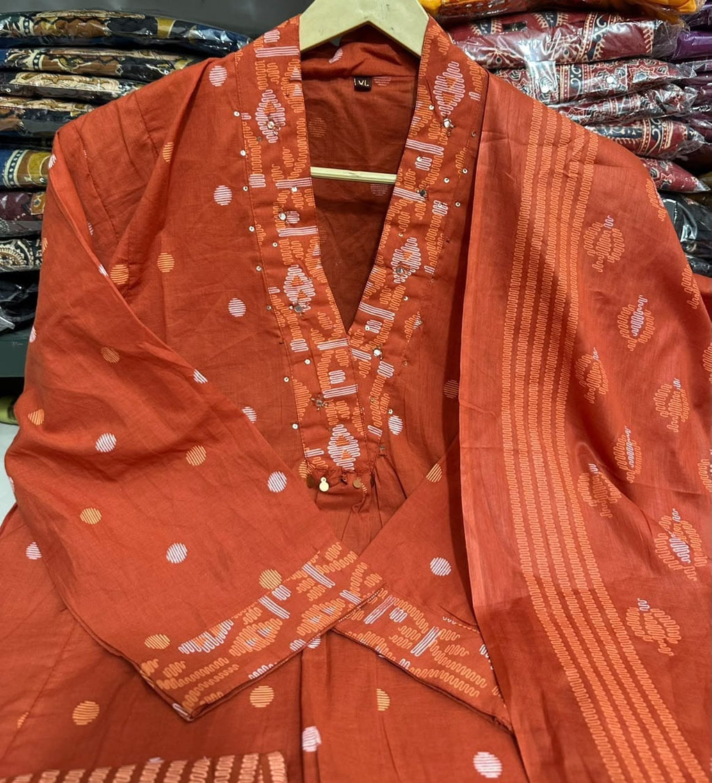 Label Tanuja-3pcs Kurti Set