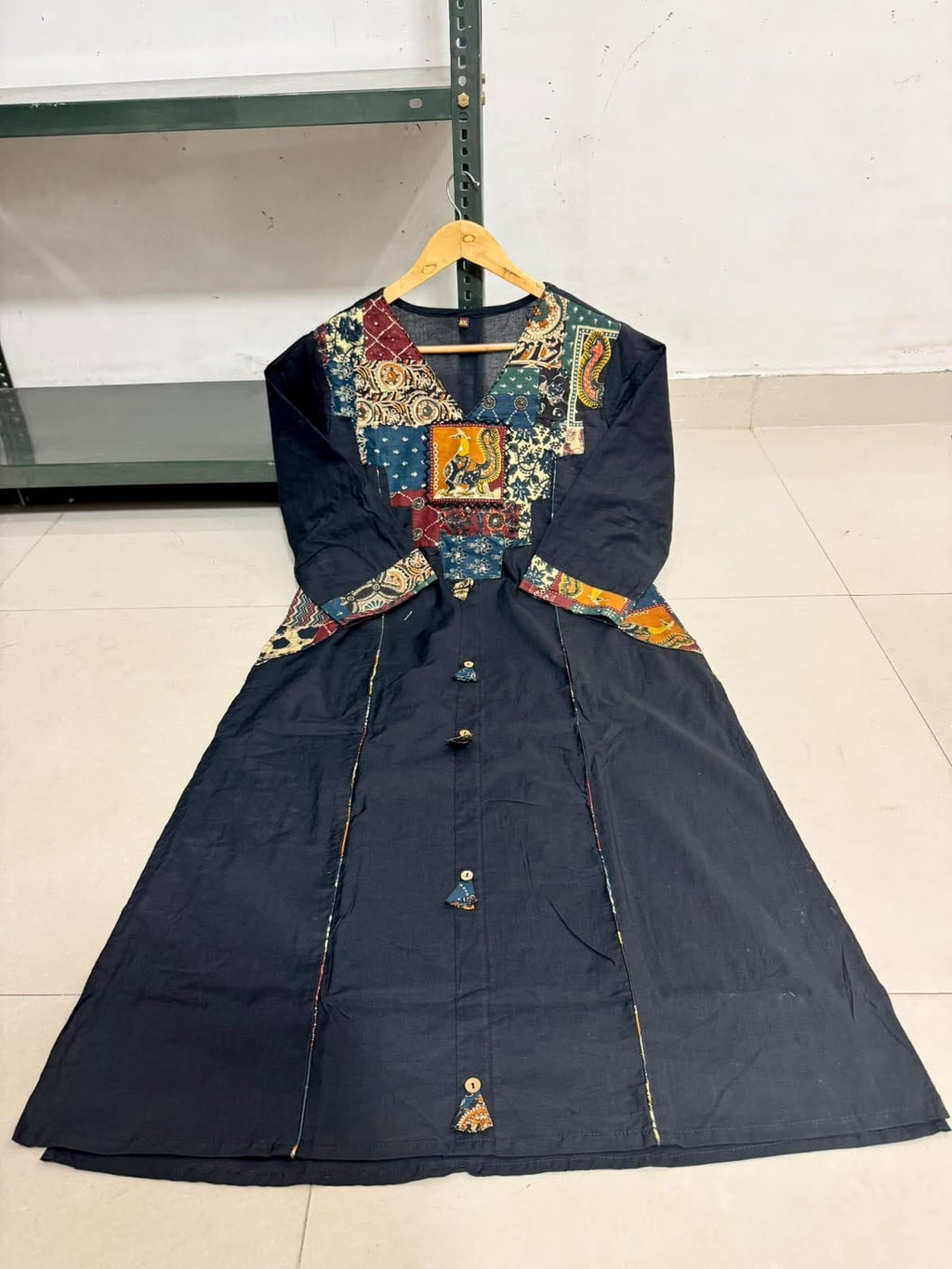 Label Tanuja-Premium cotton fabric suit set