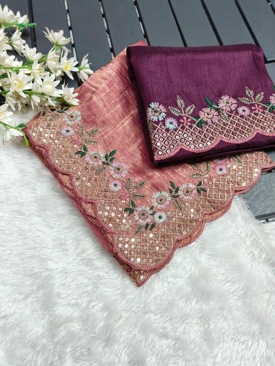 Label Tanuja-NEW TRENDING GLOD CRUSH FABRIC ON HEAVY EMBRODERY WORK SAREE