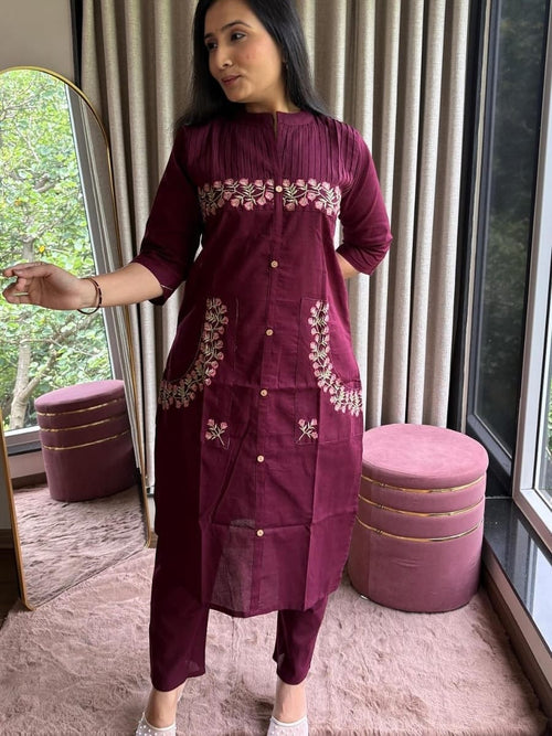 Label Tanuja-2 Piece Set