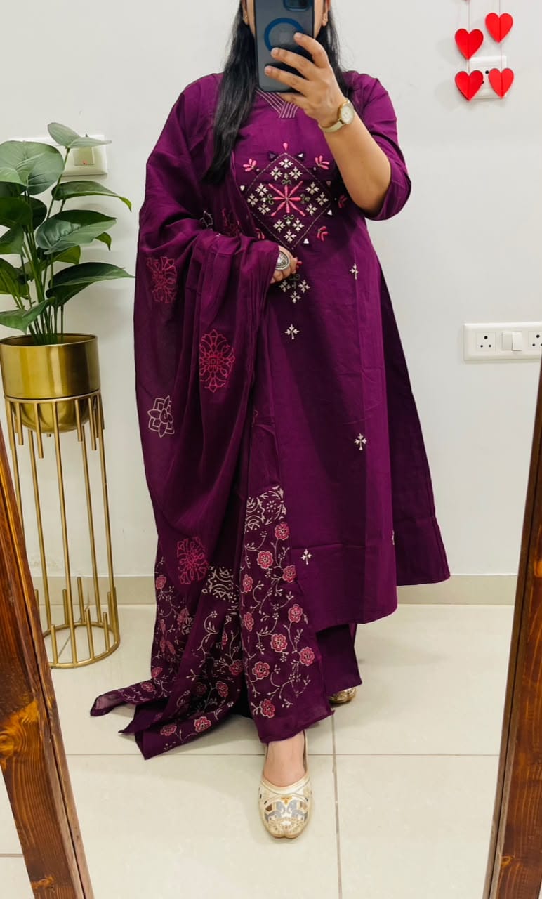 Label Tanuja-3 piece Cotton Kurti Set