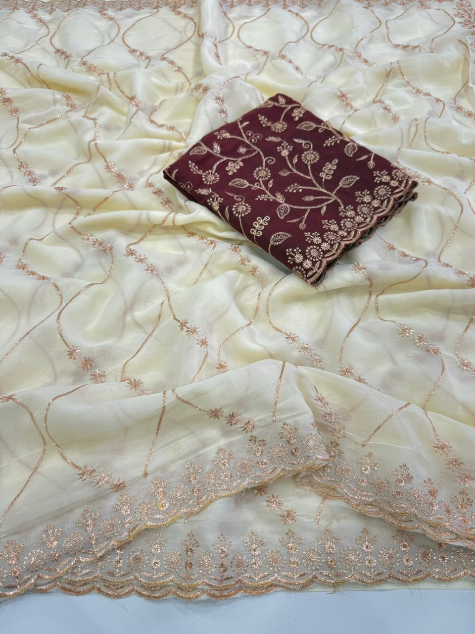 Label Tanuja-Star Georgette Emrodairy Work Saree With Contrast Blouse