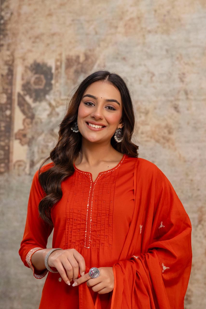 Label Tanuja-3 Piece Kurti Set