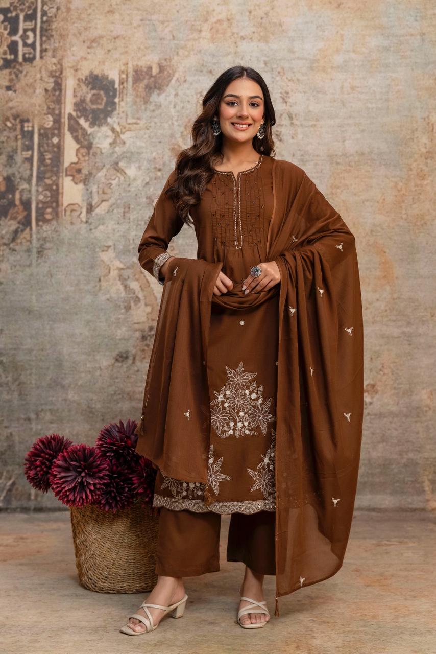 Label Tanuja-3 Piece Kurti Set