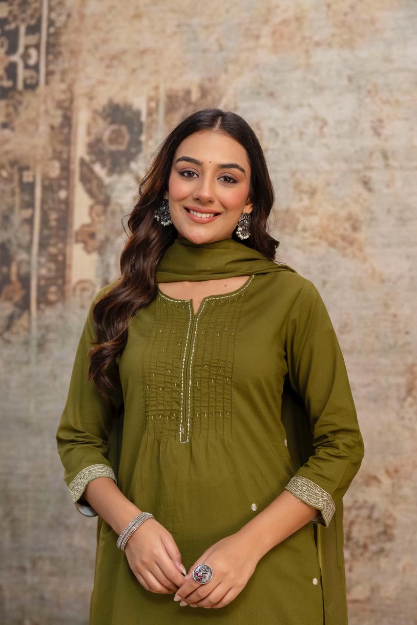 Label Tanuja-3 Piece Kurti Set