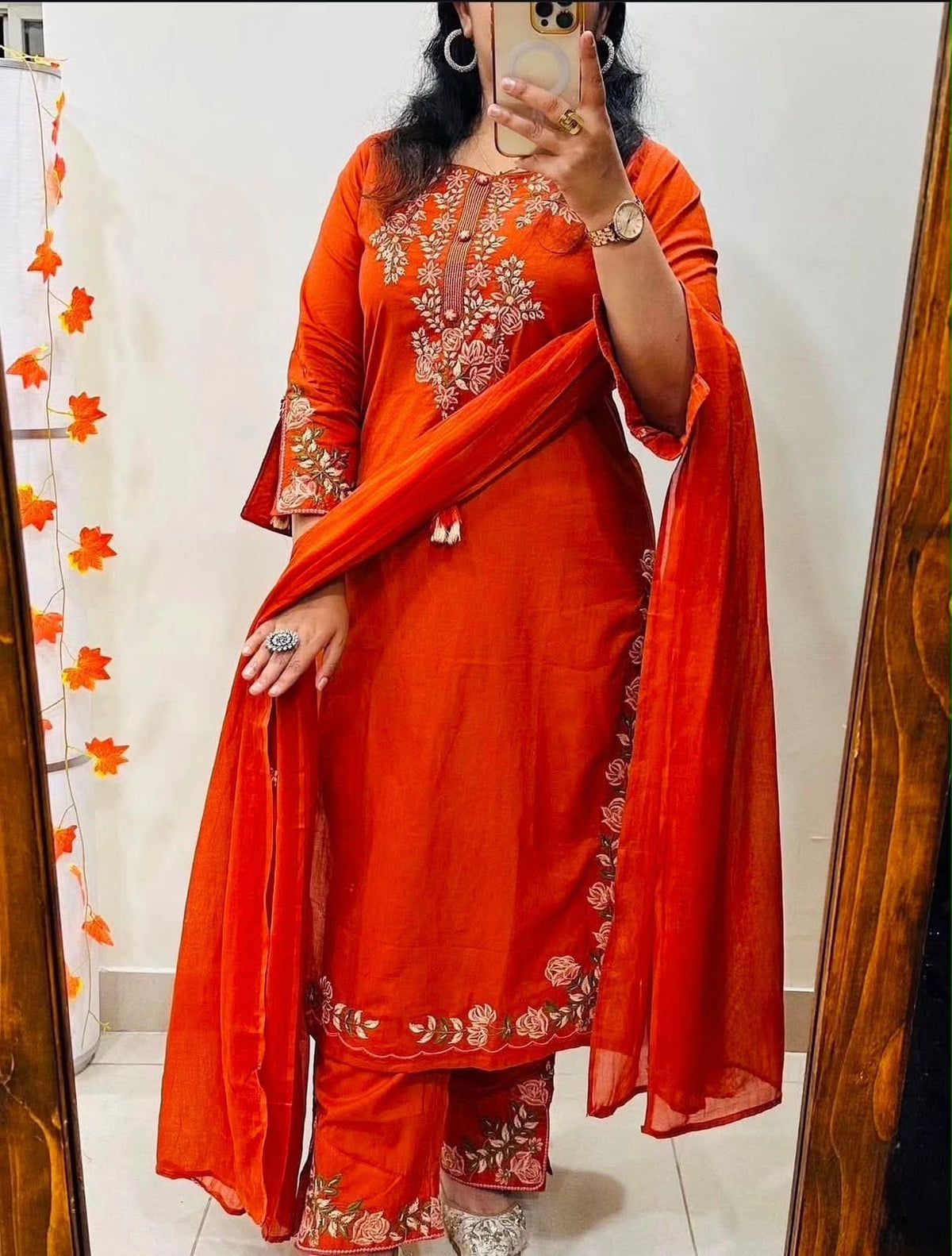 Label Tanuja-Solid Color Kurti With Pant And Dupatta