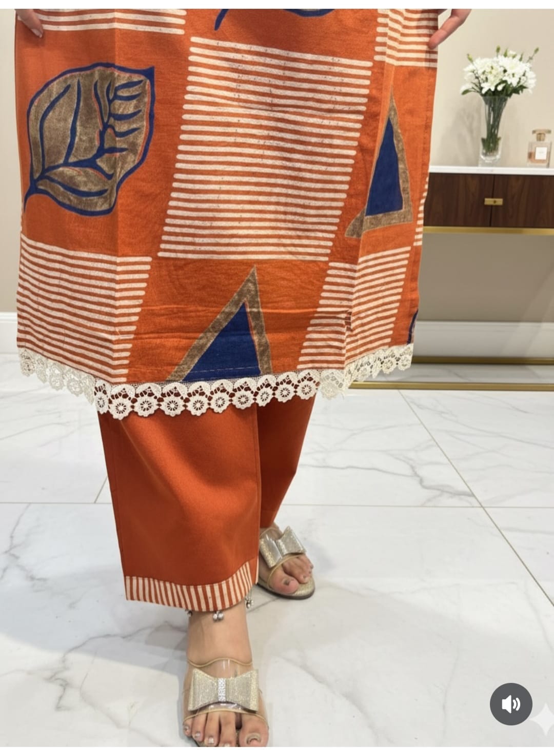 Label Tanuja-Crafted from luxurious silk, the anarkali kurti set with dupatta.